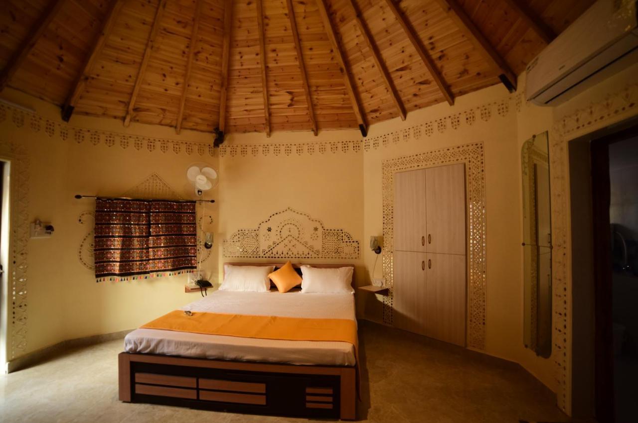 Shyam Home Stay Bhuj Exterior photo