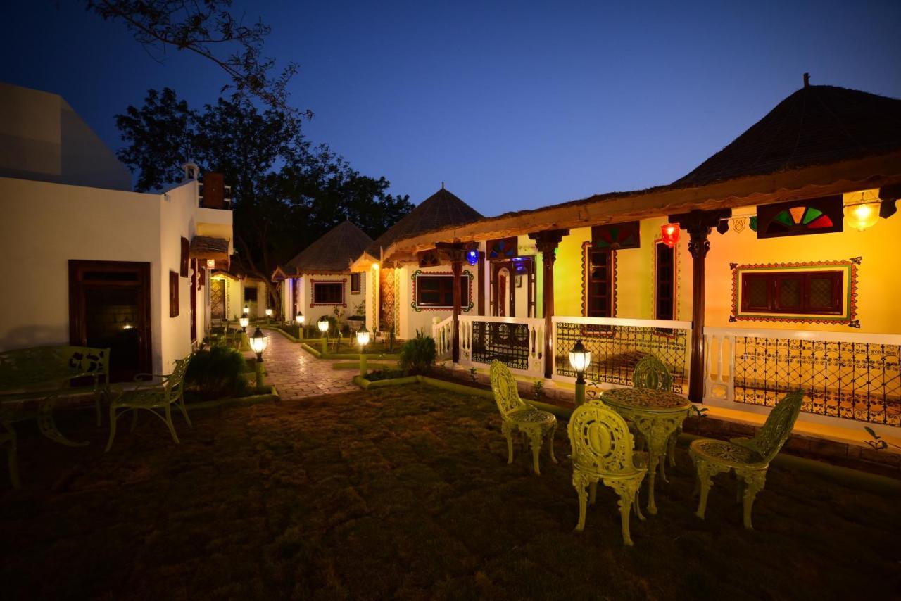 Shyam Home Stay Bhuj Exterior photo