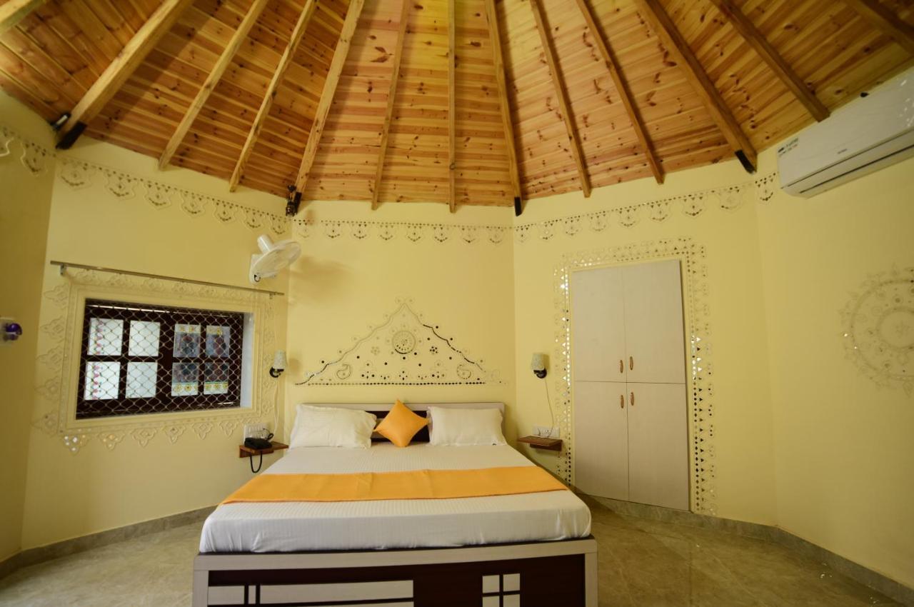 Shyam Home Stay Bhuj Exterior photo