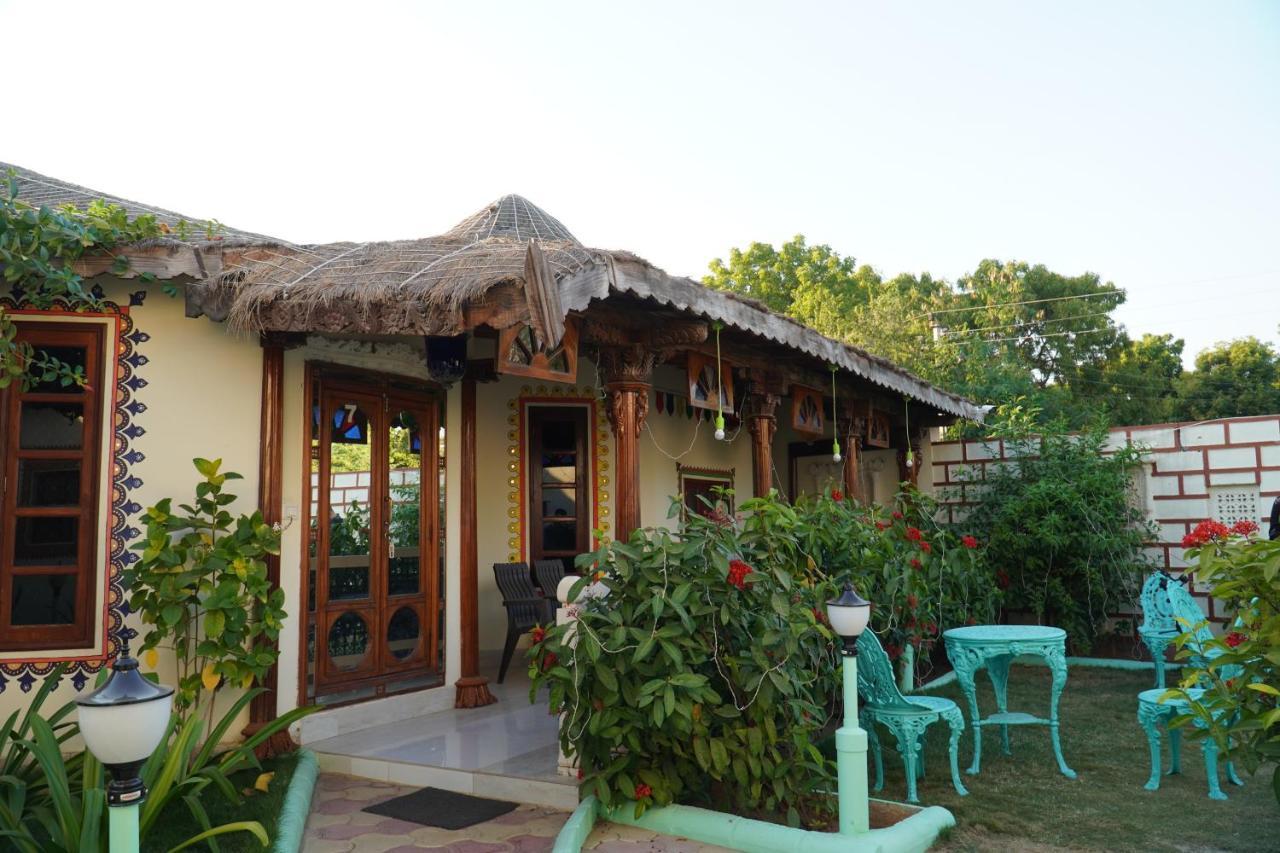 Shyam Home Stay Bhuj Exterior photo